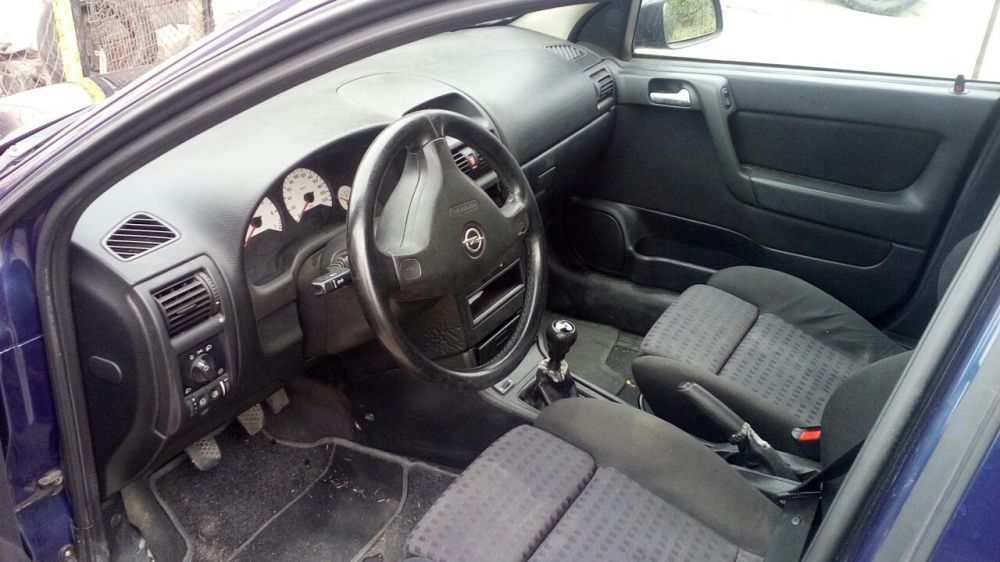 Опел астра G opel astra G 1.6 бенз. Само на части