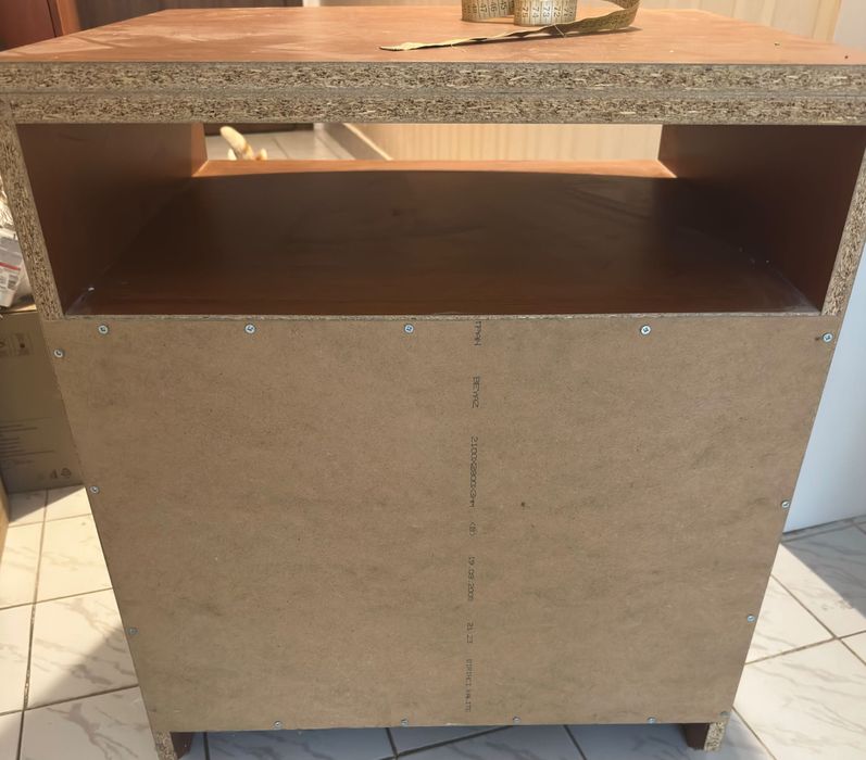 Тв шкаф с височина 71 см