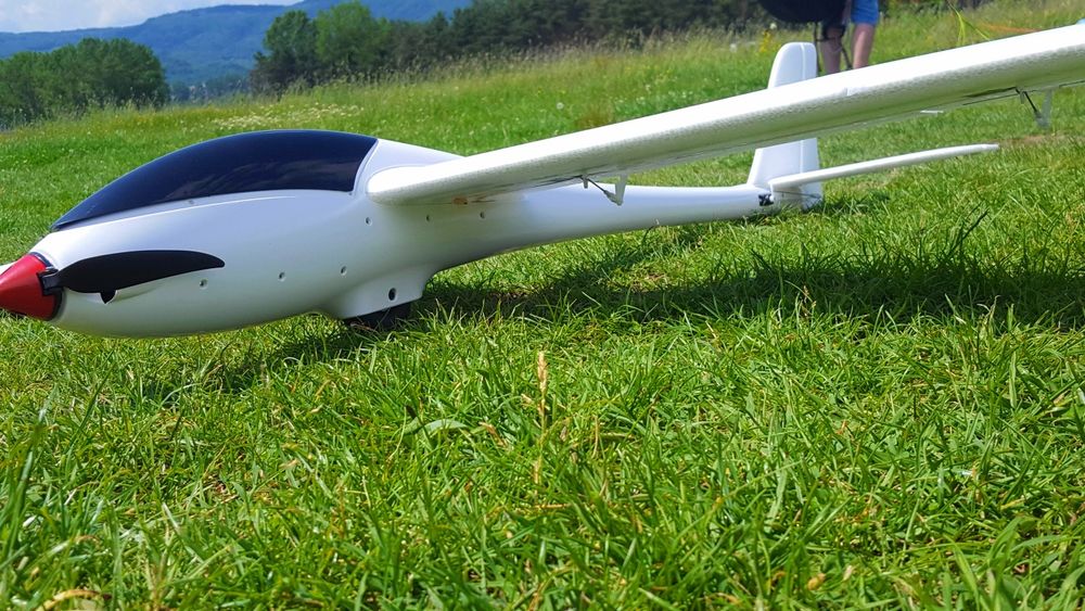 Phoenix 2000 V2 Avion motoplanor Anv 2m complet echipat full echipat