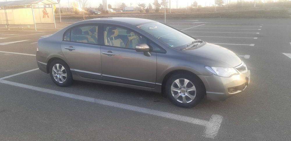Honda Civic Hibrid automata
