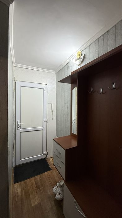 2 бөлмелі үй сатамын