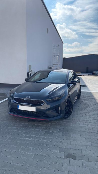 Suporti de numar SLIM + cadou breloc personalizat