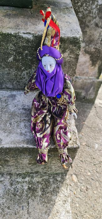 Păpușă de porțelan de colectie