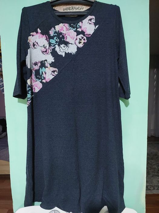 Продам платье на 48 размер. 6000 тенге.