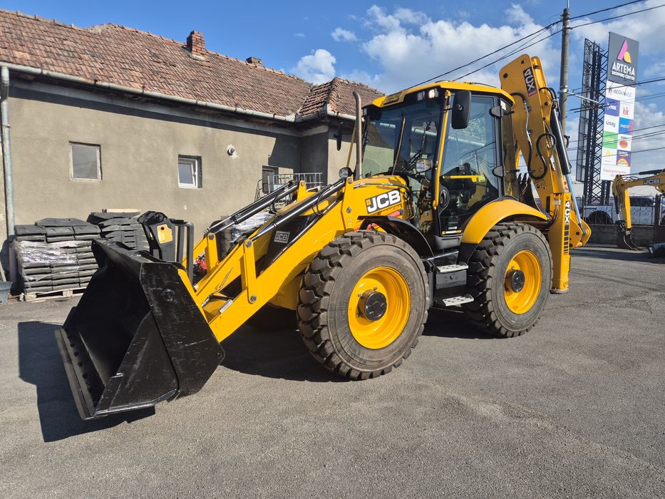 JCB 4CX AN 2021   de vanzare