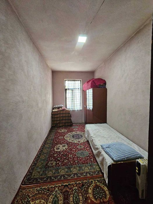 Продаётся 2х комн квартира на 2 этаже Ор-р  6 микрорайон Янги Узб