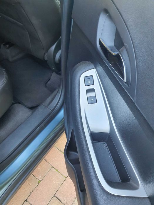 Vand CHEVROLET ORLANDO 2.0 D LTZ+ 163 cp  2014 SUV/MPV 7 locuri FULL