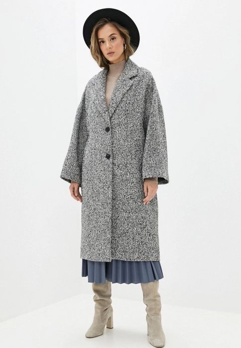 Пальто Mango серое теплое