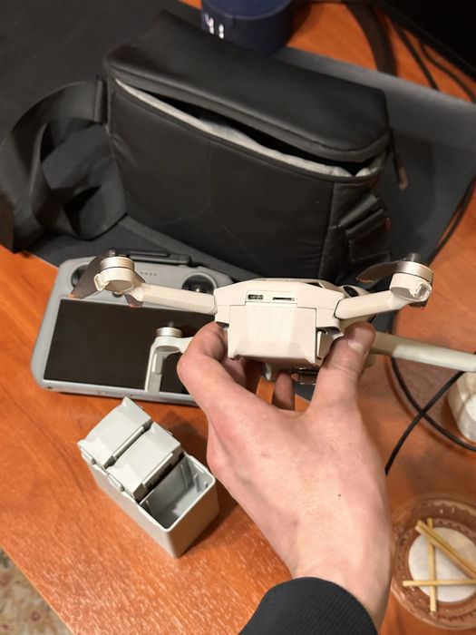 Dji mini 4 pro combo