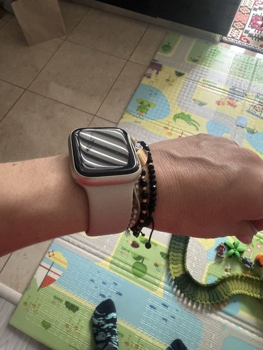 Apple Watch Series 9 Starlight Aluminium Case