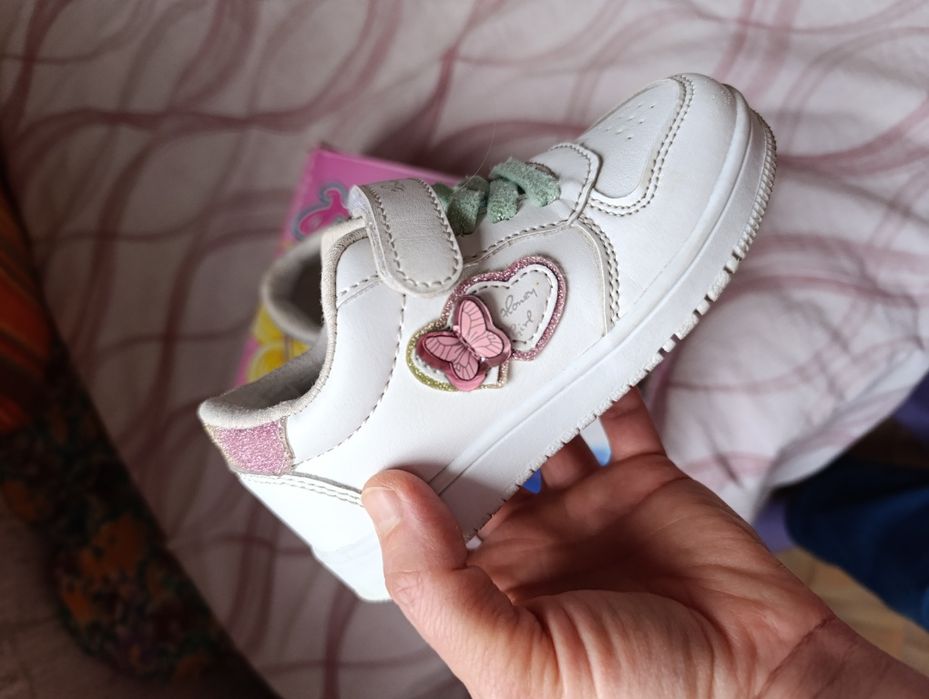 Кросовки на девочку