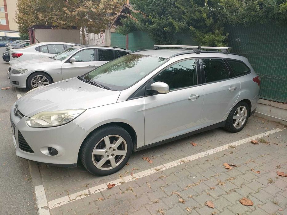 FORD Focus 2011 — imagine 4