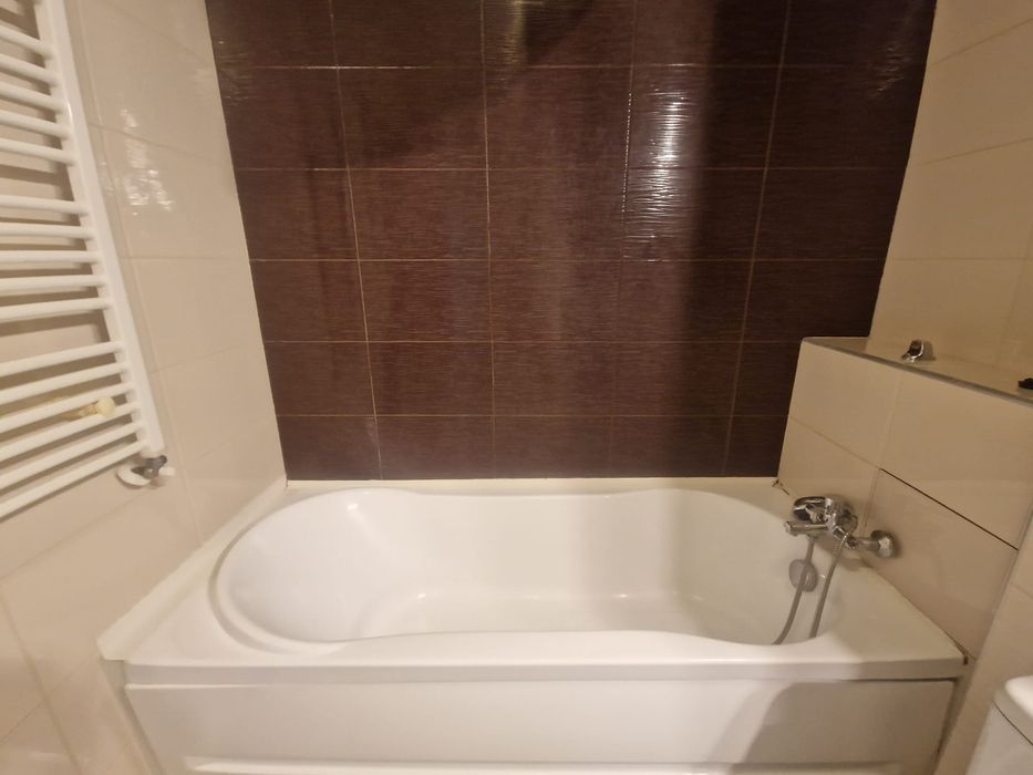 Inchiriez apartament 2 camere Armoniei