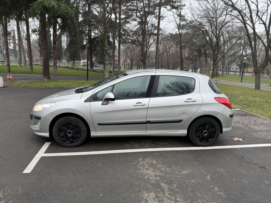 Peugeot 308 1.6i  Пежо 308