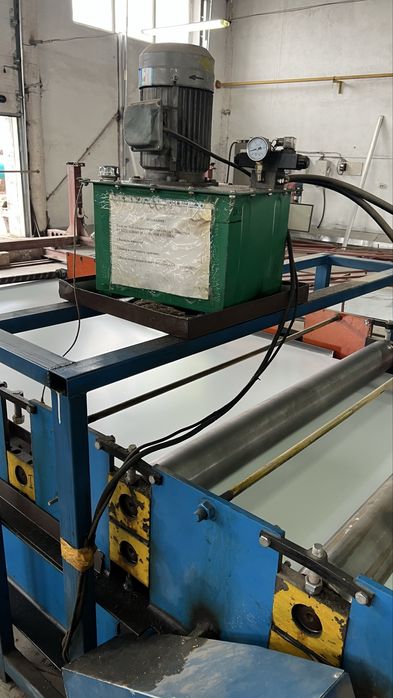 Станок для производства профлиста С-25 и металлочерепицы "Каскад"