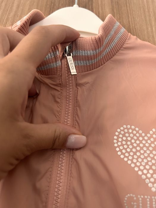 Geaca fas fetite 5 ani Guess