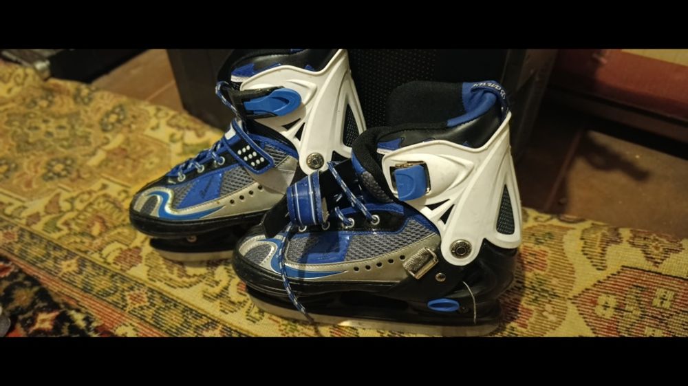 Продам коньки разных размеров