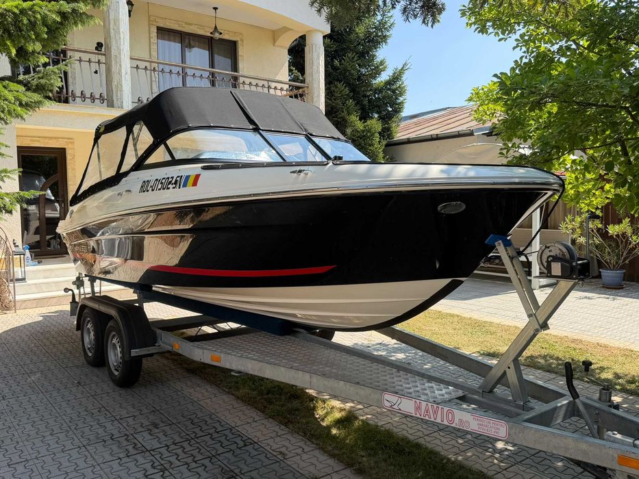 Barca cu peridoc Bayliner VR 4 2018