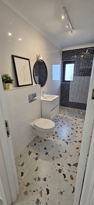 Garsonieră 36 mp, bloc nou, mobilată, balcon – Ipotești, 1 km Suceava