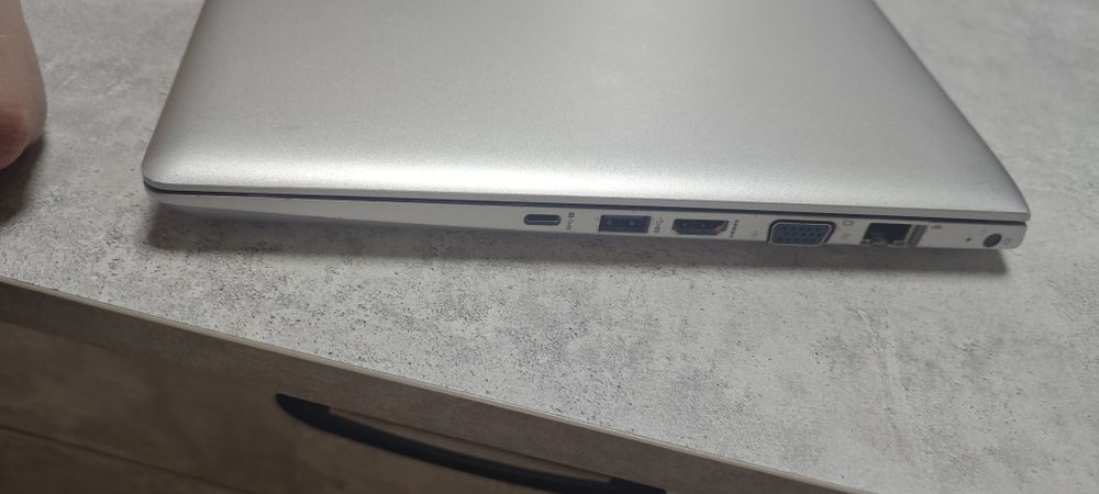 Ноутбук i5/8gb/ssd