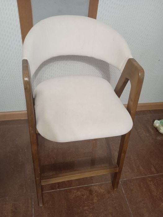 Стулья из карагача