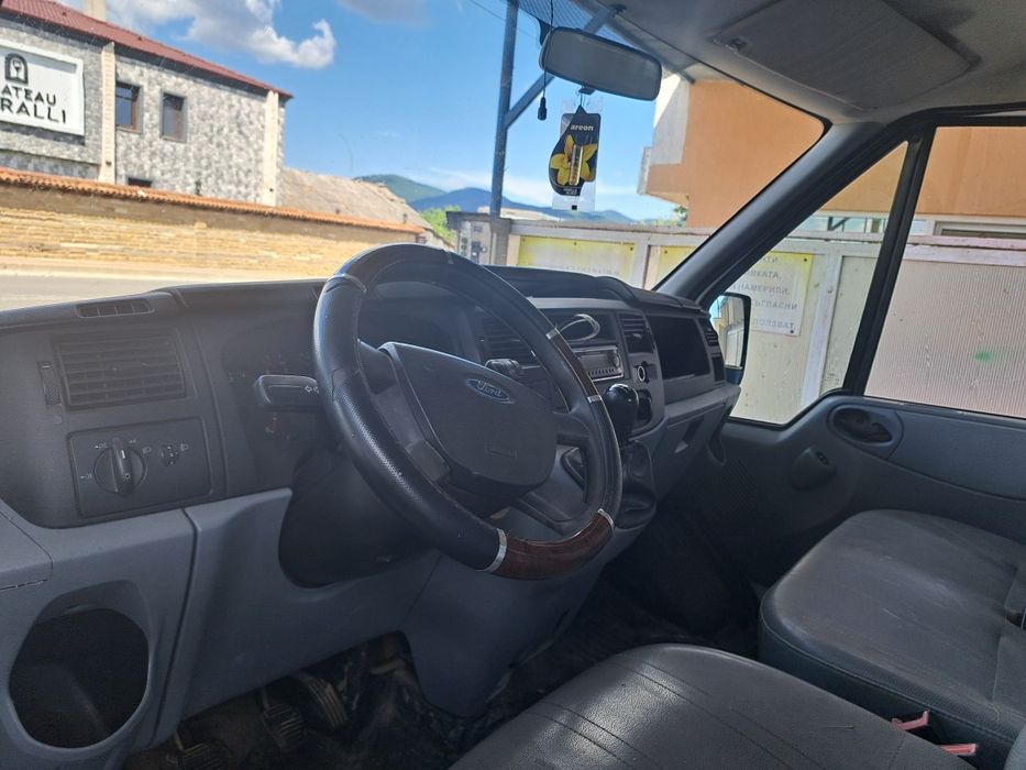 Форд Транзит 2.2 tdci  !