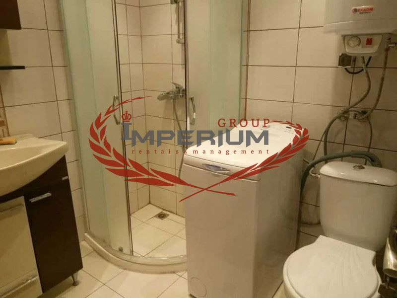Дава се под наем Двустаен апартамент в Варна, Колхозен пазар - 55 кв.м за 348.84 € - Снимка #5