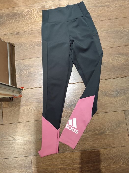 Клин Адидас ,черен с розово