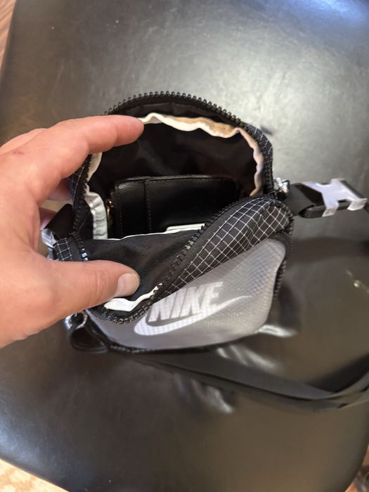 Чанта/ Bag Nike Essentials