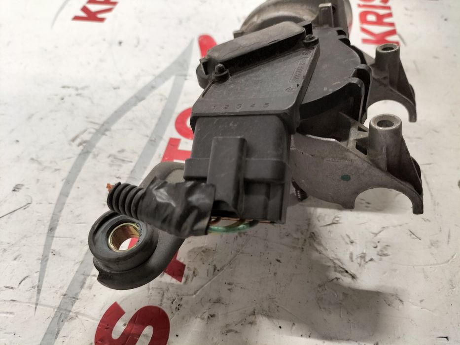 Моторче предни чистачки Nissan Note / Нисан Ноте 2009г.