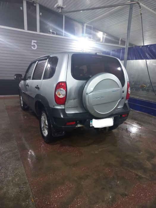 Продам Chevrolet niva 2012