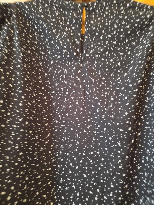 Bluza deosebita bleumarin cu alb mărimea 36-38