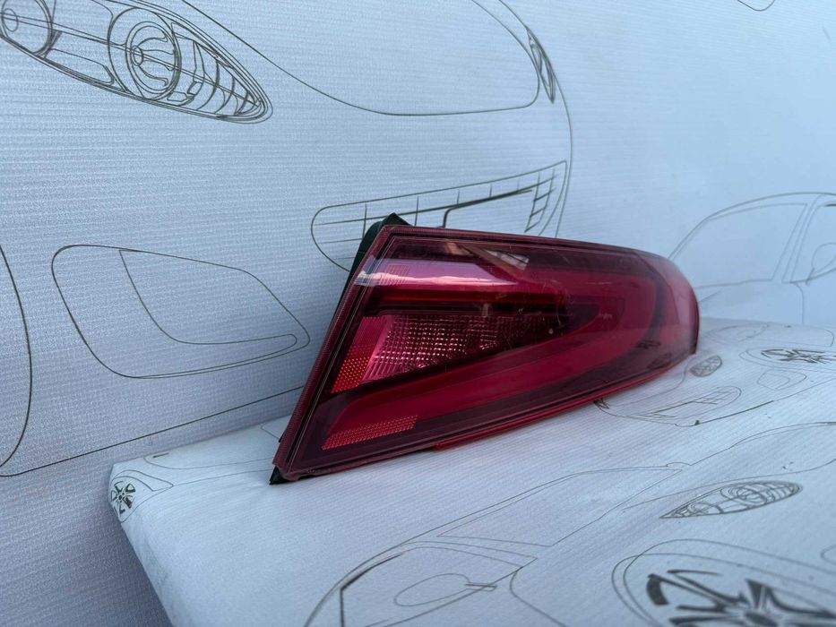 Stop Haion Dreapta Alfa Romeo Giulia 2016 / 2016-2022 / Cod OEM 20690203 (5D2)