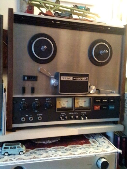 Magnetofon Teac A 2300 SX