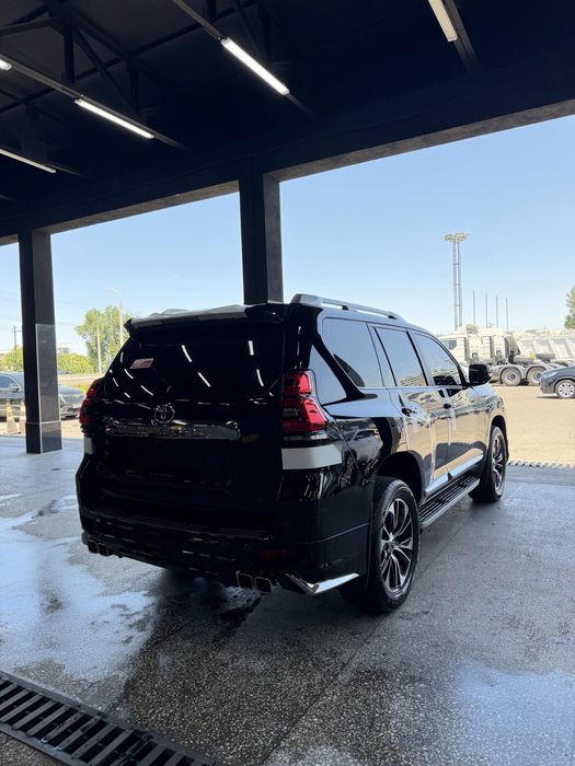 Toyota Land Cruiser Prado 150