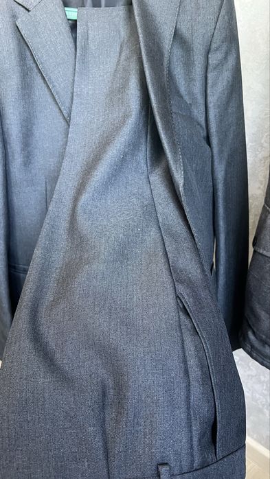 Костюм классический с брюками