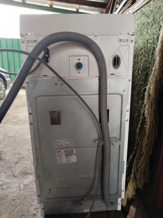 Стиральная машина Hotpoint ARISTON