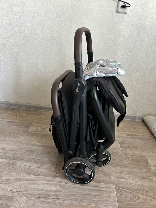 Срочно продам коляску