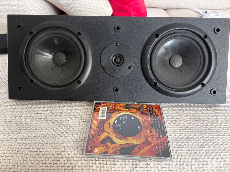Продавам букшелф тонколони DALI Spector 1, централна тонколона Infinity Video 1, активен субуфер Sony