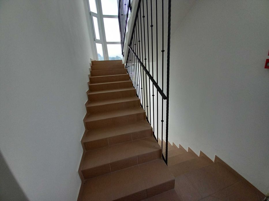 Дава се под наем Промишлена сграда в Разград, Бели Лом - 2765 кв.м за 5000 € - Снимка #4