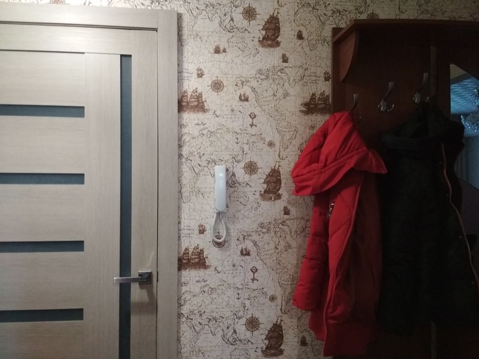 Сдается 2-х комнатная 9 мкрн