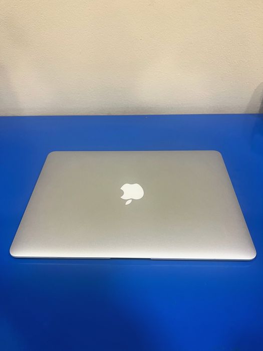 Macbook Air Intel i5 2017