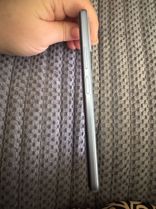 Продам смартфон