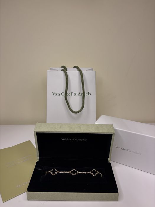 Van cleef/ гривна/ нова
