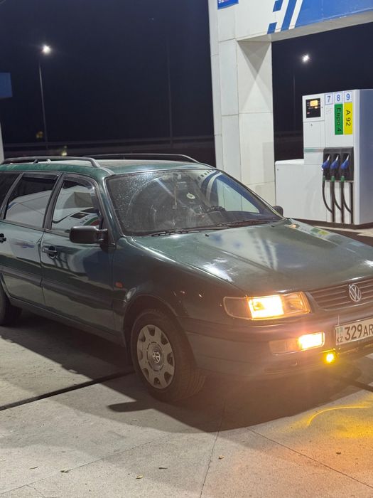 Volkswagen Passat, 1994