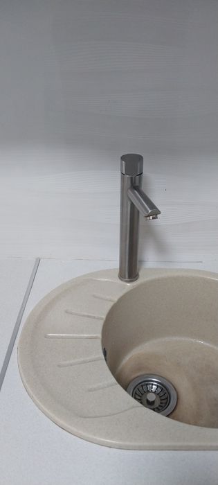 Продам кухню графит