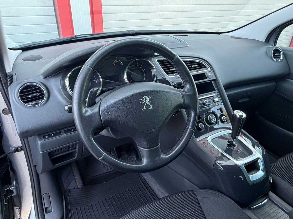 Peugeot 5008 1.6HDI