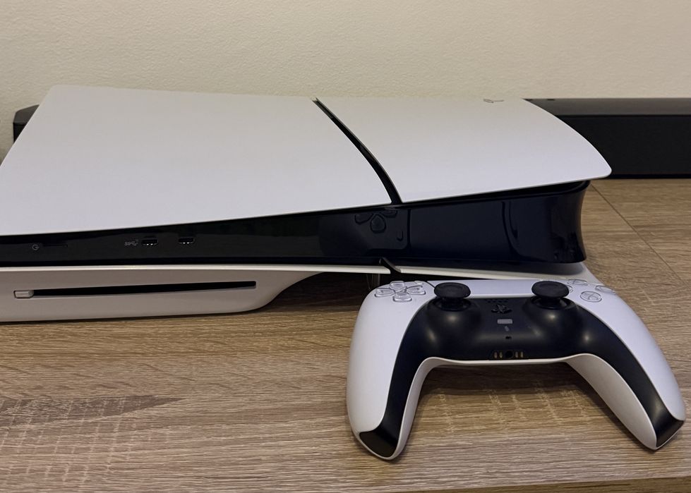 Playstation 5 Slim Disc, D- Chassis 1TB, impecabil