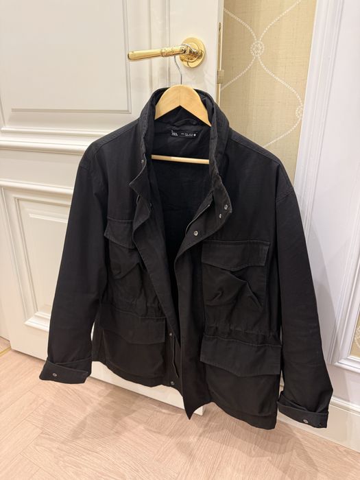 Куртка Zara сафари стиль сезон осень, размер М.