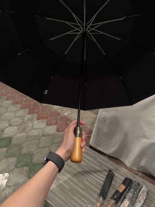 Зонт с деревянной ручкой, 10 СПИЦ Yog'och tutqichli soyabon, 10